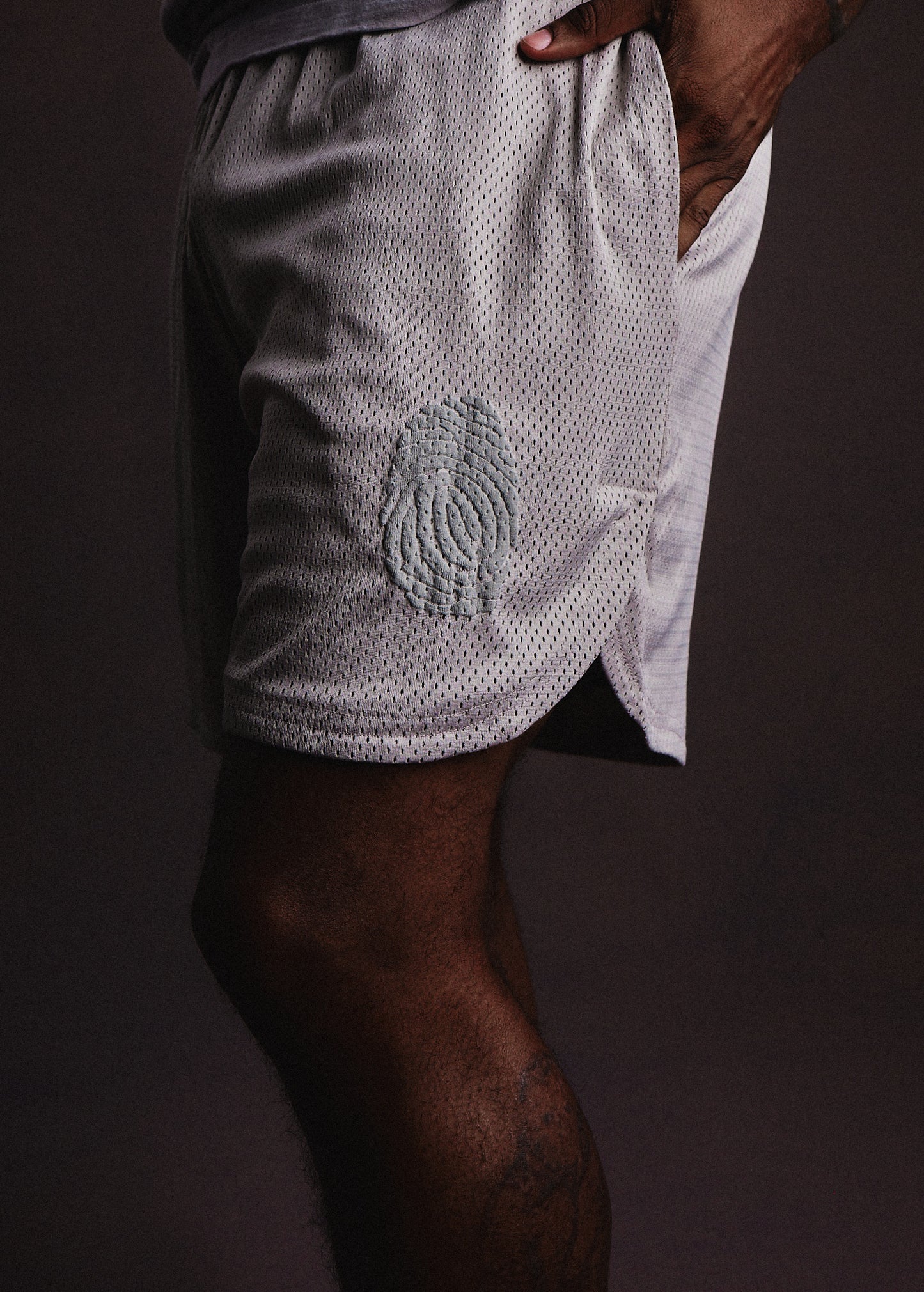 24/7 MESH SHORTS